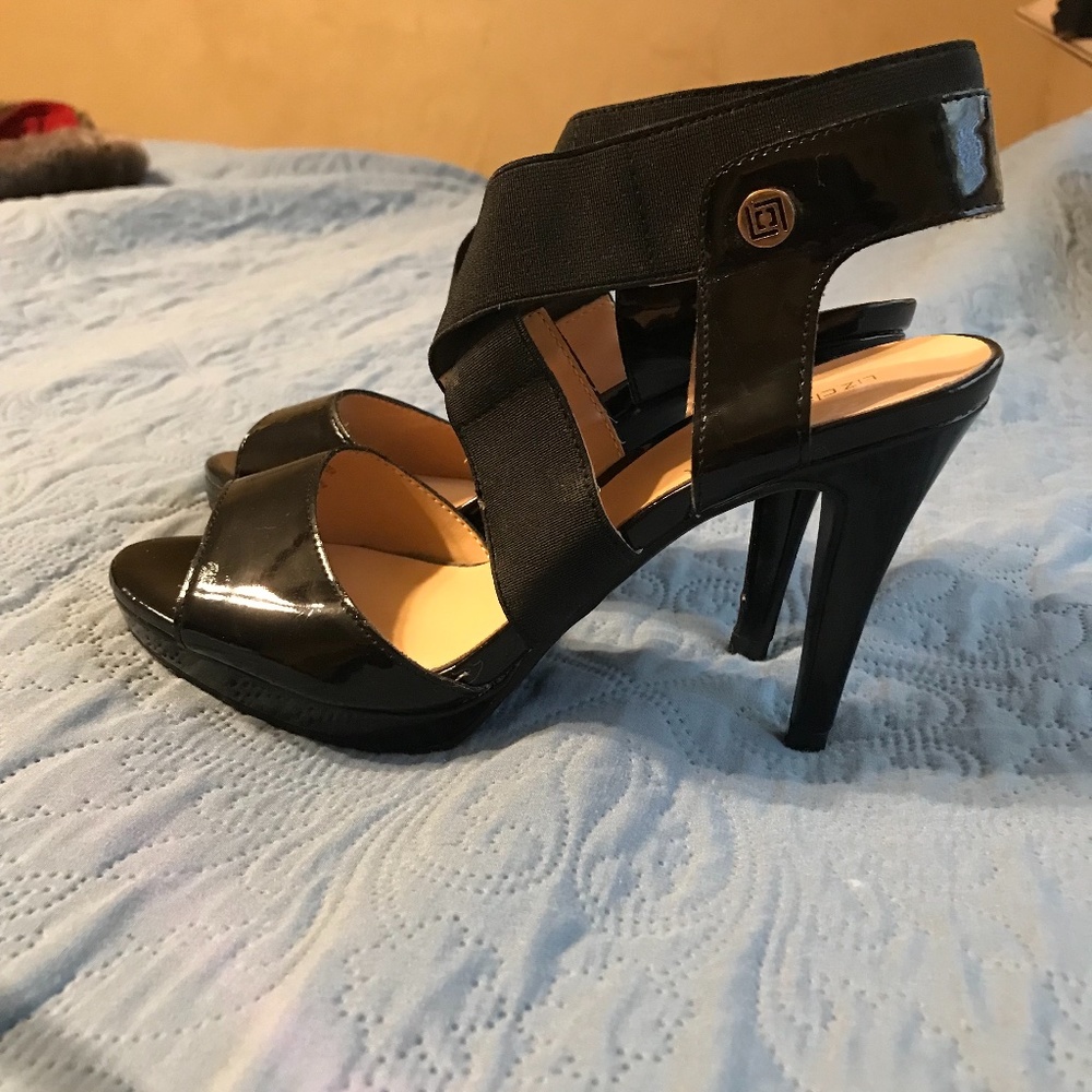 Liz Claiborne Heels  7M